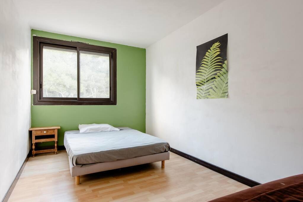 Park & -wifi-netflix-vue *